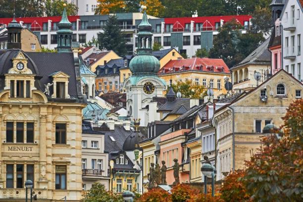 Imperial Apartment In Bohemia Residence By Rentez Karlovy Vary Extérieur photo